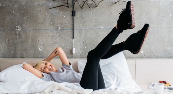 甩掉旧观念! UGG australia 不再只是冬日专属