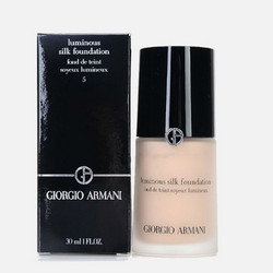 GIORGIO ARMANI 乔治·阿玛尼 柔亮自然粉底液