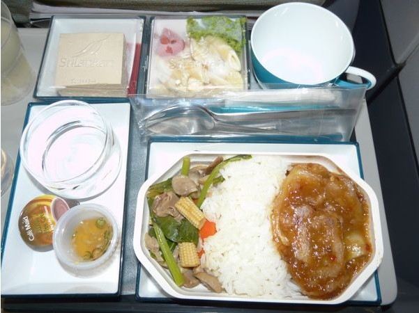 经济舱飞机餐也可以很好吃?各地航司飞机餐大盘点~