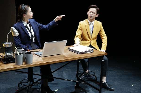 限北京舞台剧水中之书赖声川编导何炅主演