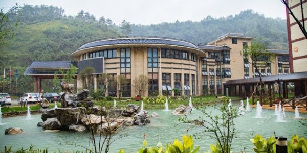 千岛湖逸和源疗养中心1晚(含双早)