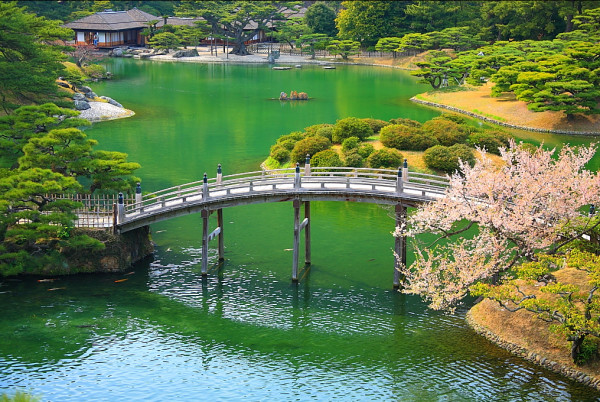 4-6月出行：上海-高松 5天往返含税机票（赠栗林公园门票）