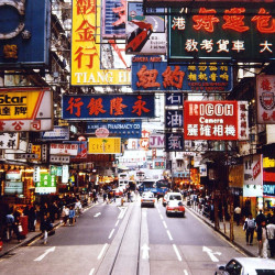 北京/郑州/青岛直飞香港往返含税（北京出发已售罄）
