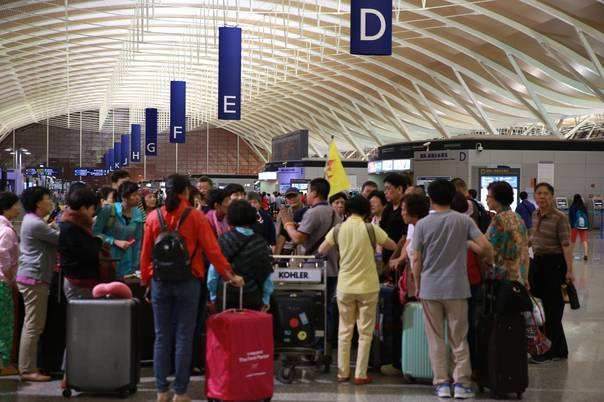 欧洲跟团怎么选？低价还是品质！