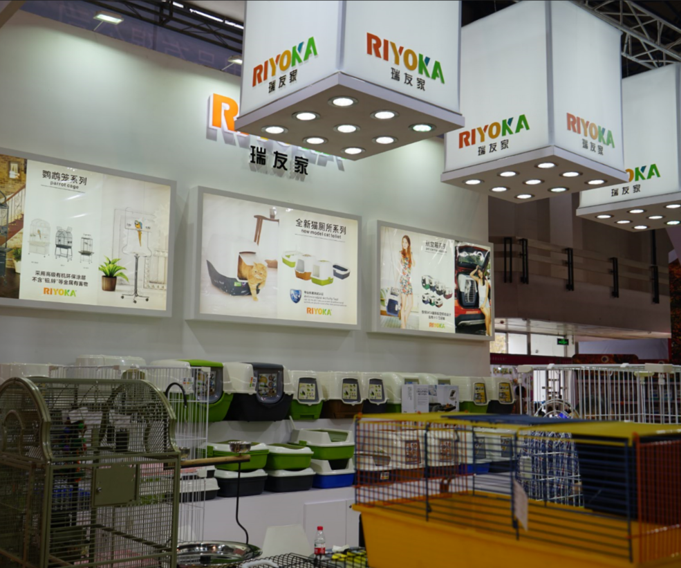 国际宠物用品展:萌宠的衣食住行一应俱全