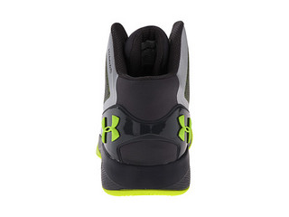 UNDER ARMOUR 安德玛 ClutchFit Drive 2 男款篮球鞋