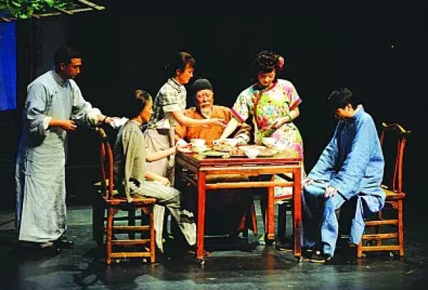中国国家话剧院 话剧《四世同堂》演出门票