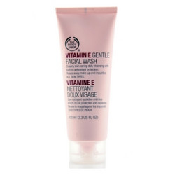 THE BODY SHOP 美体小铺 维他命洁面乳100ml