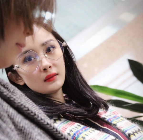 “首席带货女王”杨幂
