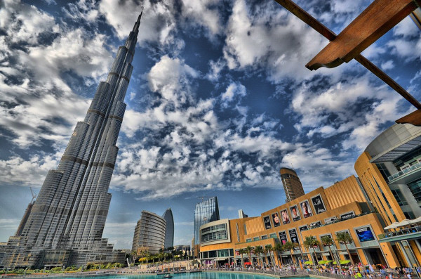 免签土豪国:全国多地-迪拜 7日往返含税机票 2