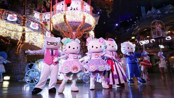 暑假亲子游！安吉银润小镇酒店1晚住宿+杭州Hello Kitty乐园门票2张