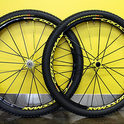 Chain Reaction Cycles MAVIC 山地车轮组、锁鞋、头盔等骑行装备促销