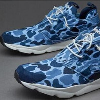 Reebok Furylite Camo 男款休闲鞋