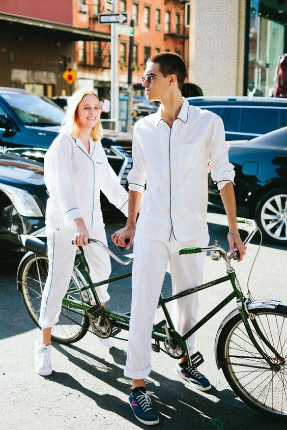 专题床上和平运动宅家也能秀恩爱