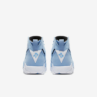 AIR JORDAN 7 RETRO 男子篮球鞋