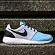 Nike Roshe One LX 女子运动鞋