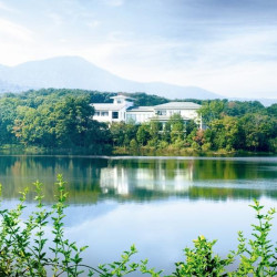 南京紫金山庄1晚+南京海底世界门票2张