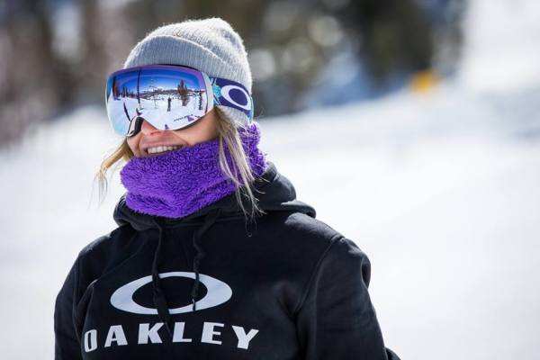 OAKLEY 颠覆你的“视界观”
