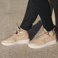 NIKE 耐克 AIR FORCE 1 ULTRAFORCE MID 女子运动鞋