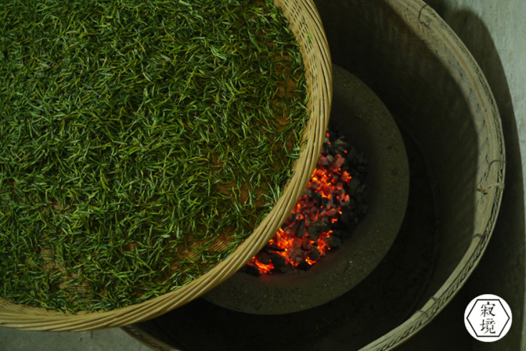 夏来天愈燥，饮杯清心茶