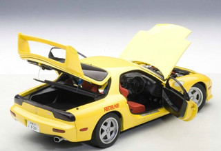 AUTOart 奥图亚 头文字D新剧场版 1/18 马自达RX-7（FD3S）汽车模型