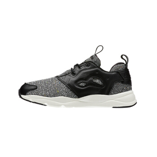 Reebok 锐步 FURYLITE WINTER 女士休闲鞋 AVC57 黑色图案-V70754  35.5