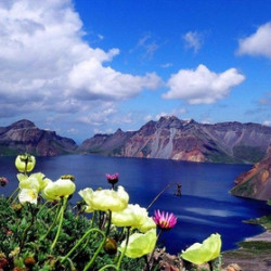 吉林长白山皇冠假日酒店1晚＋ 温泉票2张