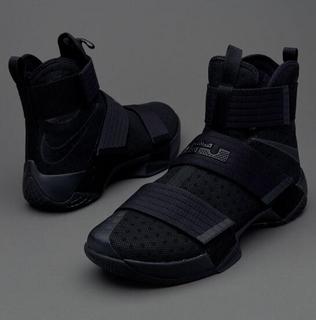 NIKE 耐克 LEBRON SOLDIER 10 SFG EP 男款篮球鞋