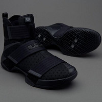 限42.5码:NIKE 耐克 LEBRON SOLDIER 10 男款篮球鞋 