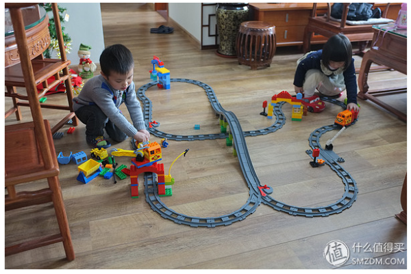 绝对值、618预告：LEGO 乐高 得宝主题系列 10508 豪华火车套装 