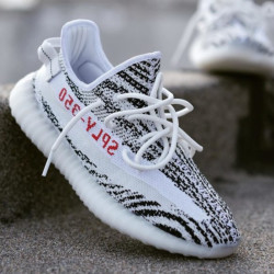 adidas 阿迪达斯 Yeezy 350 Boost V2 Zebra 男款休闲鞋