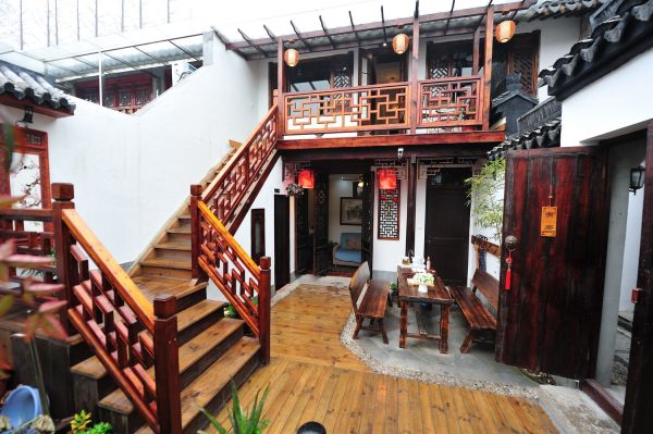 酒店特惠嘉兴西塘景区内云枫庭院度假会所1晚西塘门票2张