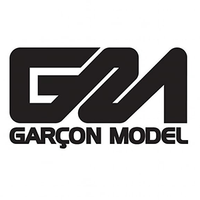 Garçon Model