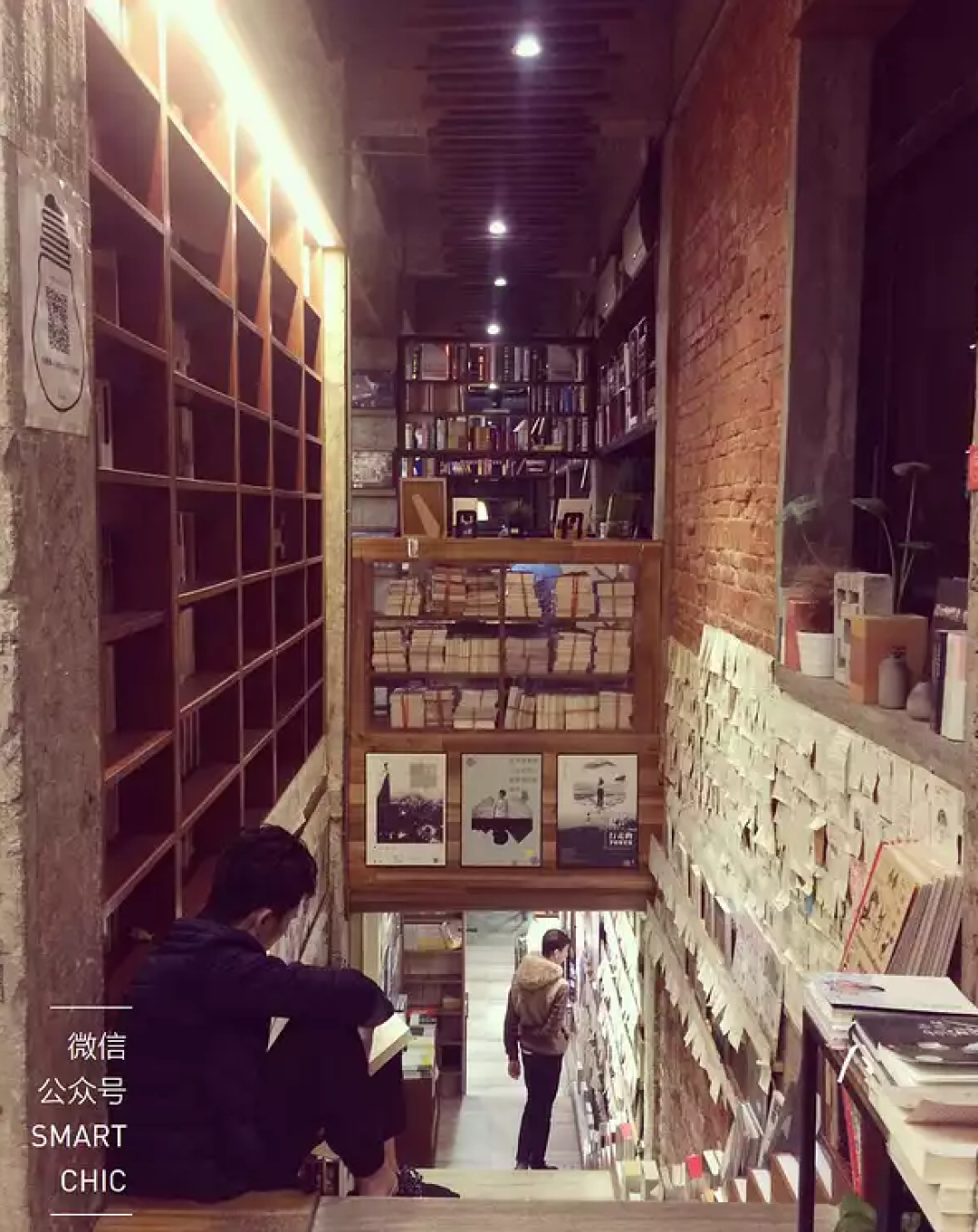 午夜12点,我在书店吃了一盘饺子丨逃离连锁店计划