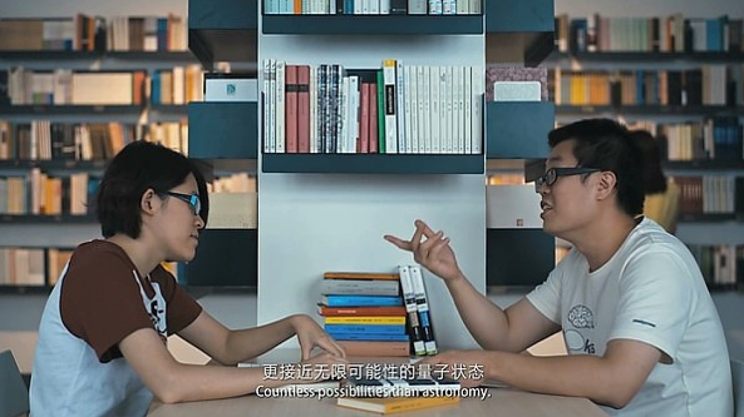 午夜12点，我在书店吃了一盘饺子丨逃离连锁店计划