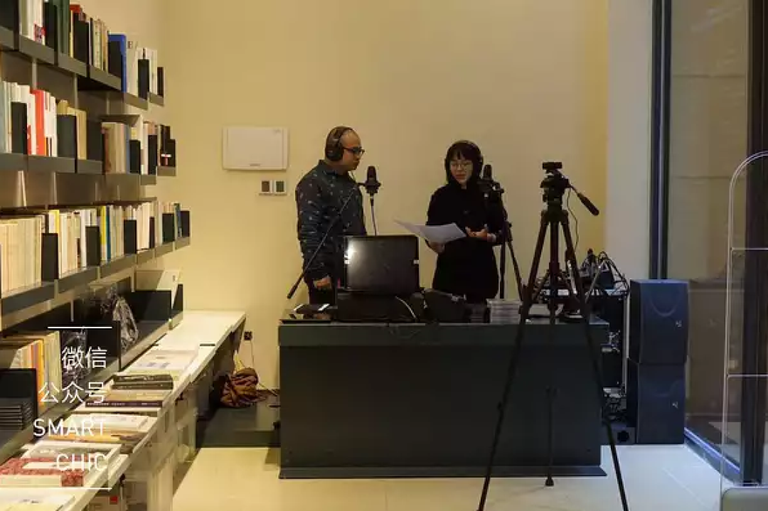 午夜12点,我在书店吃了一盘饺子丨逃离连锁店计划