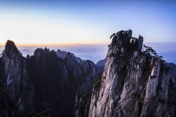 上海-黄山+千岛湖+木渎+周庄+乌镇+东栅8天7晚跟团游