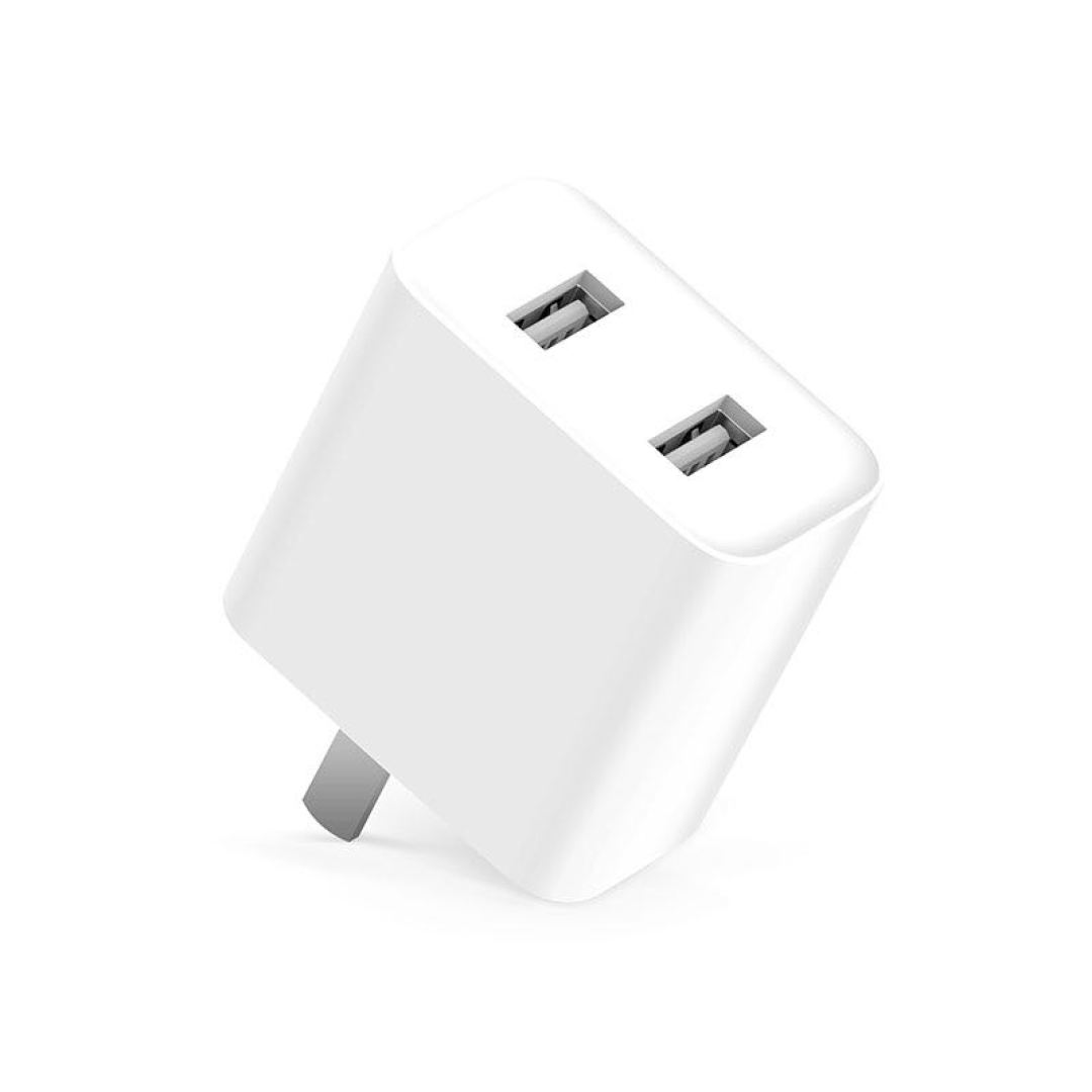 定位才是产品的第一要义:网易智造USB-C电源适配器 对比 小米2口USB充电器