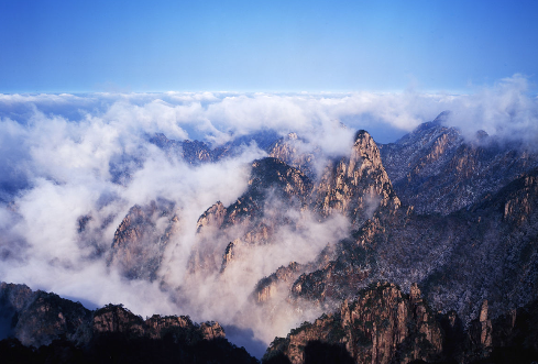 黄山酒店2晚+景点门票（黄山+醉温泉+宏村+峡谷漂流）