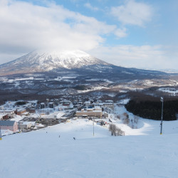日本北海道新雪谷高山酒店