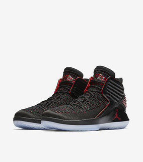 AIR JORDAN XXXII 男子篮球鞋