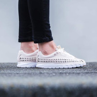 NIKE 耐克 MAYFLY WOVEN QS 女子运动鞋