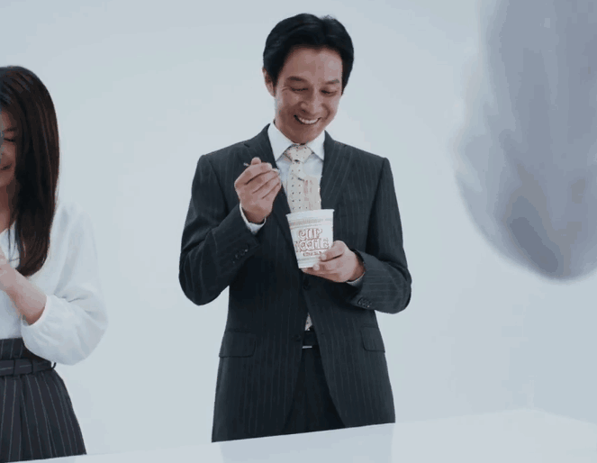 日清造了个消音餐叉 能够掩盖你的吃面时的“吸溜”声