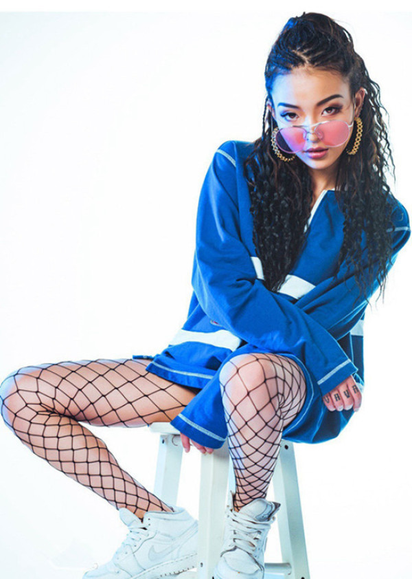 vava,《中国有嘻哈》全国6强,95后全能型女歌手,可谓是集表演,作词