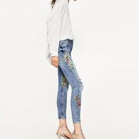 ZARA 05862079406 女款花朵印花牛仔裤 