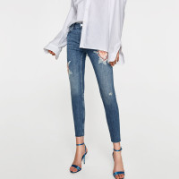 11日0点：ZARA 06840245400 女款刺绣紧身牛仔裤