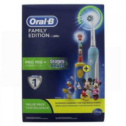 Oral-B 欧乐-B Pro700 电动牙刷 + 儿童电动牙刷米奇款 家庭套装