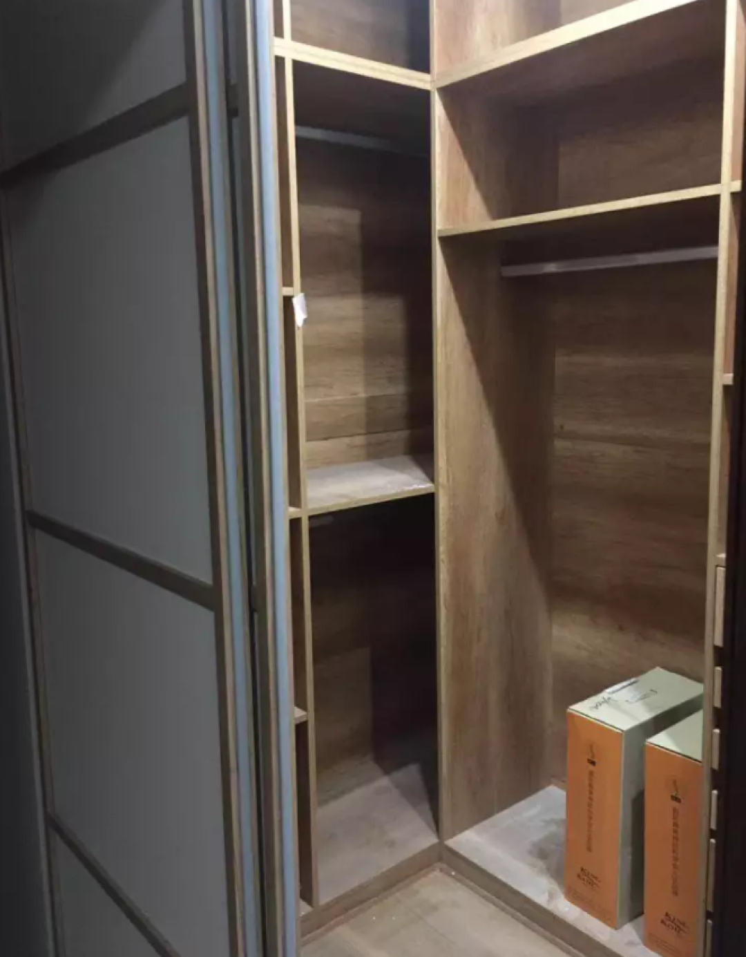 菠萝斑马 | 定制家具如何摆脱千篇一律的尴尬
