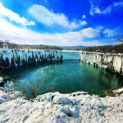 哈尔滨-长白山+亚布力+雪乡+松花湖 7天6晚跟团游