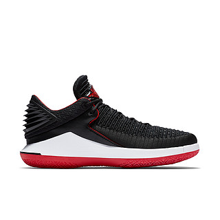 AIR JORDAN XXXII LOW 男子篮球鞋